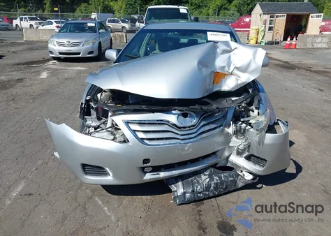 2010 Toyota Camry Le V6 z USA, uszkodzony, nr VIN JTNBK3EK5A3046482